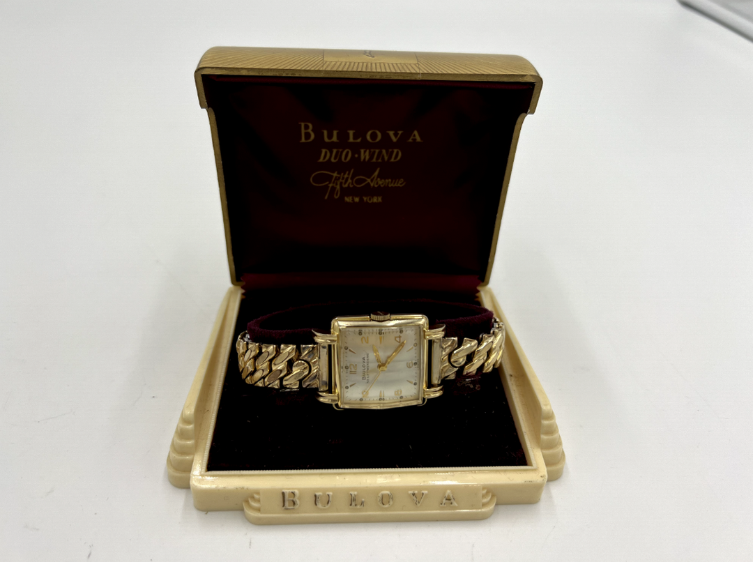 t650 Vintage Bulova Selfwinding Wrist Watch