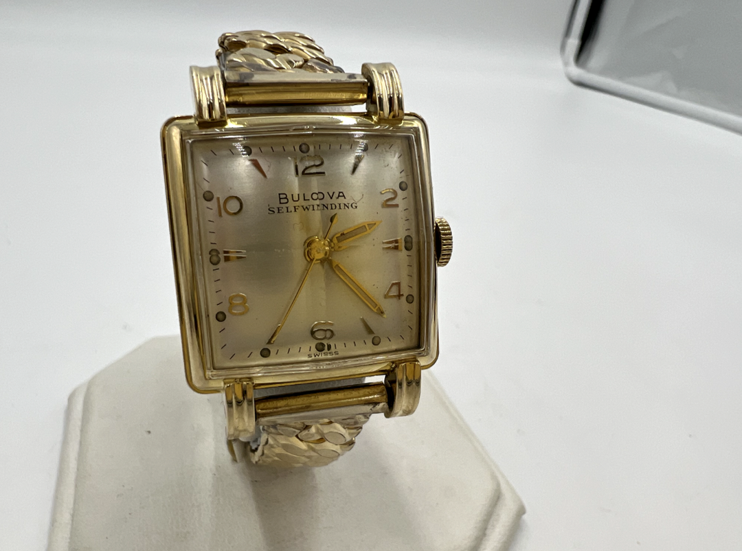 t650 Vintage Bulova Selfwinding Wrist Watch