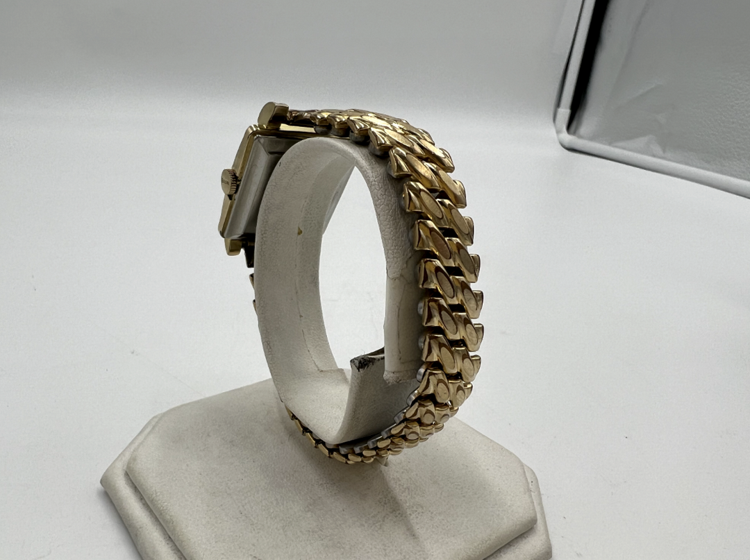 t650 Vintage Bulova Selfwinding Wrist Watch