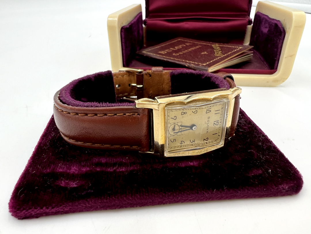 t652 1950s Gold Filled Bulova Wristwatch 21 Jewel Movement