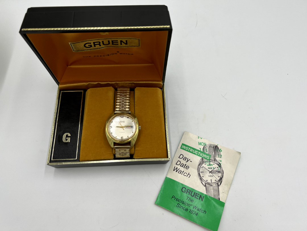 t653 Vintage Gruen Wrist Watch 17 Jewel Movement