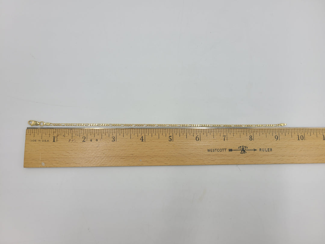 k706 Ladies Dainty 14kt Yellow Gold 9 3/8" Figaro Anklet