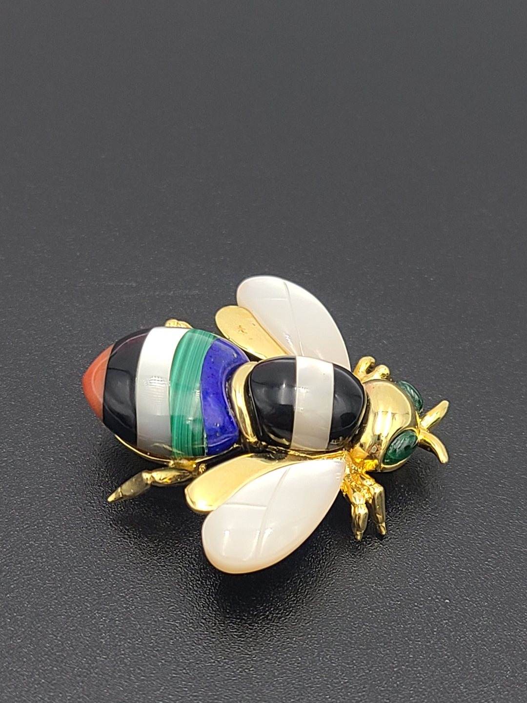 k824 Cute Asch Grossbardt 14kt Yellow Gold Multiple Gemstone Bee Pin Brooch