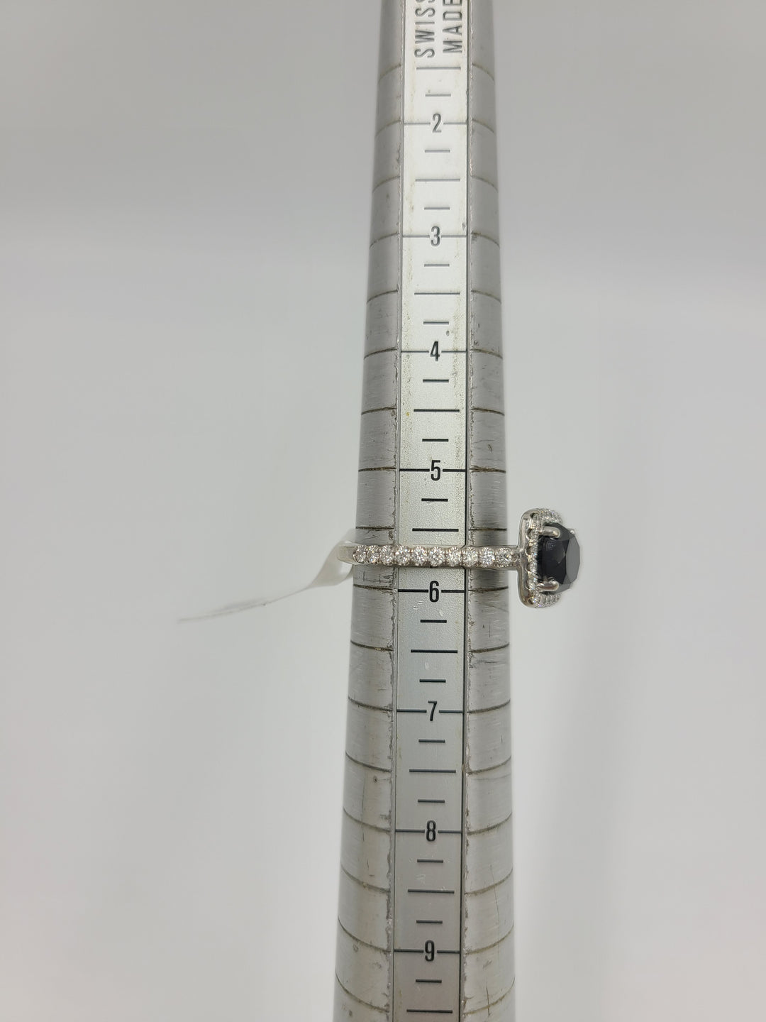 k670 Lovely Ladies 1.50cts Black Diamond Engagement Ring