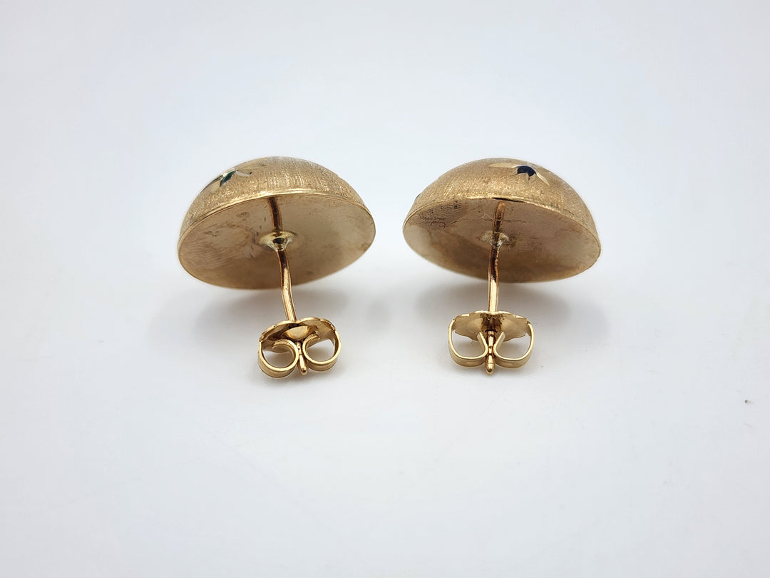 e383 Vintage Brushed Dome Stud Earrings with Red Green Blue Accents