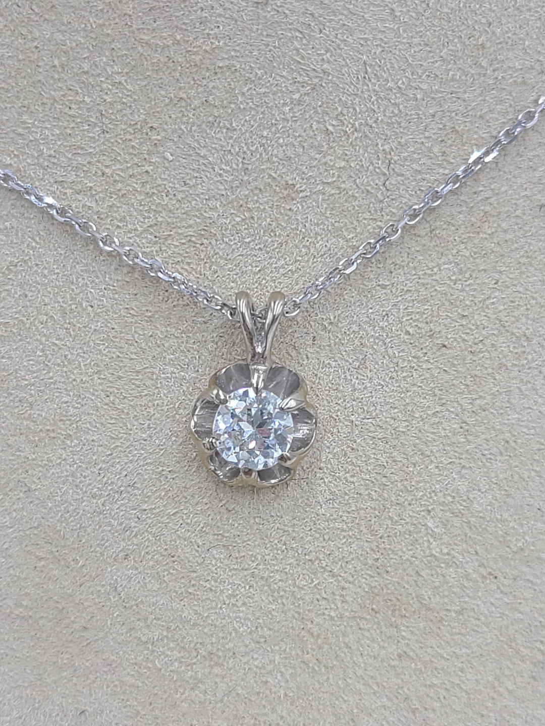 e768 Vintage 14K White Gold .45CT Diamond Pendant 16" Chain Necklace
