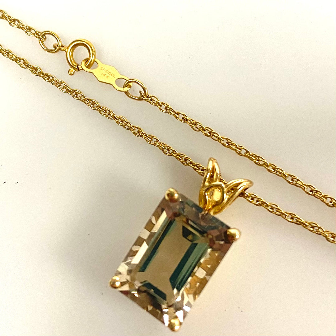 c328 Vintage 14K Yellow Gold Yellow Topaz Pendant 22" Long Link Chain Necklace