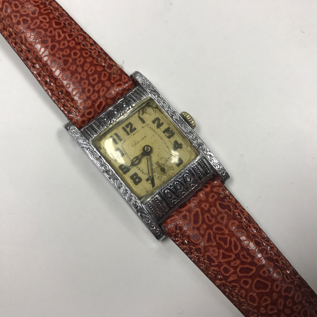 d311 Vintage  Trojan Swiss 6J Mechanical Swiss Men's Wrist Watch