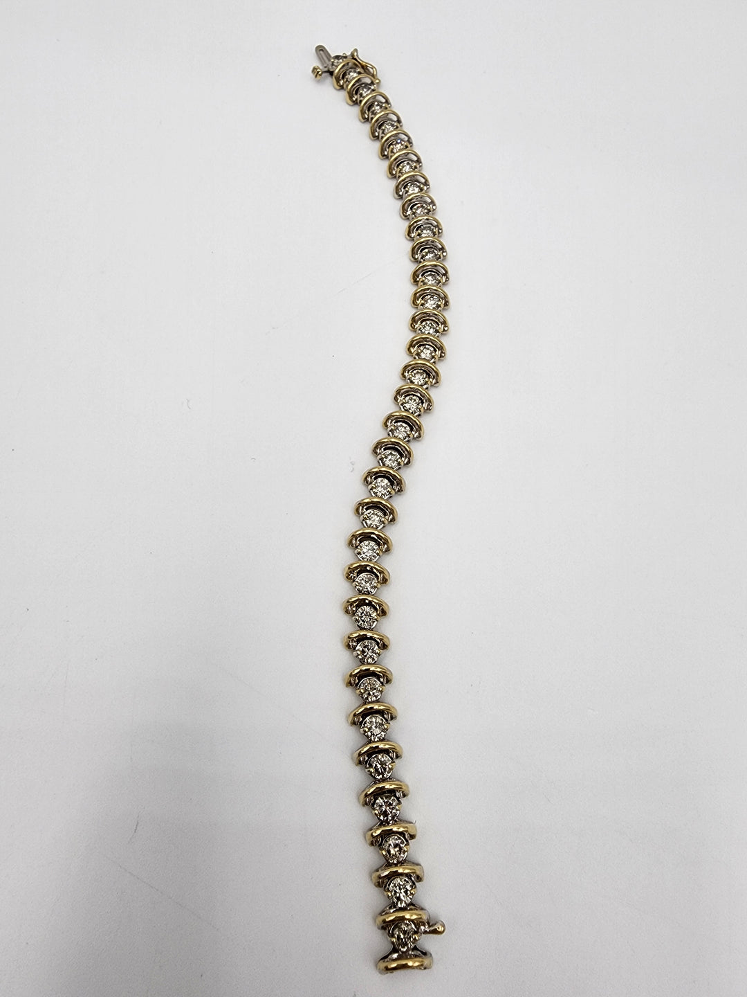 m722 Stunning 4.80cts Two Tone Diamond Tennis Bracelet in 14kt Gold