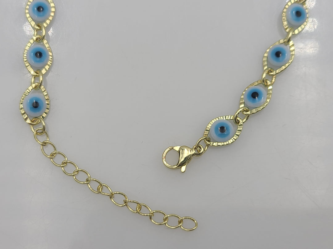 p449 Gold Tone Blue Evil Eye Luck Bracelet