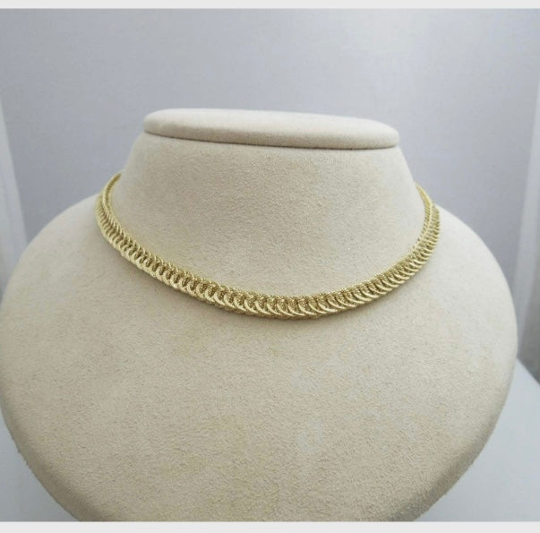 g676 Gorgeous Ladies 18kt Yellow Gold 17.5" Circular Braided Link Necklace