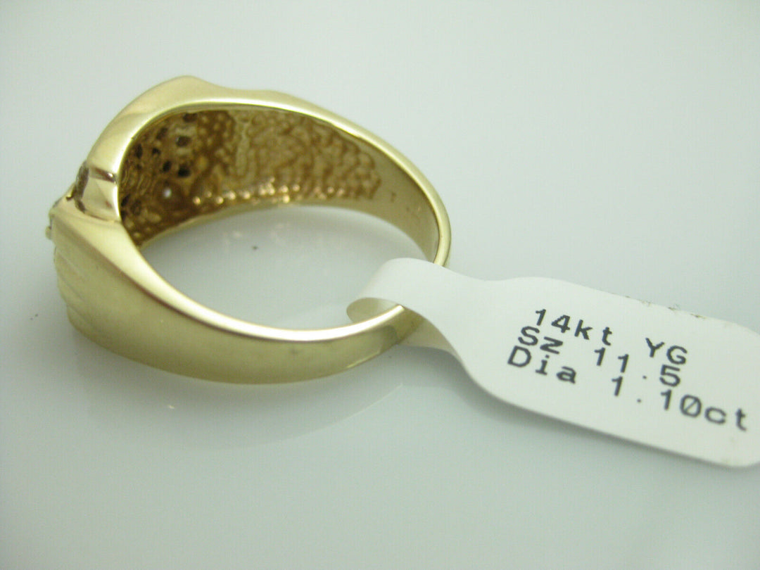 g268 Stunning 14kt Yellow Gold and Diamonds Men's Ring Size 11.5