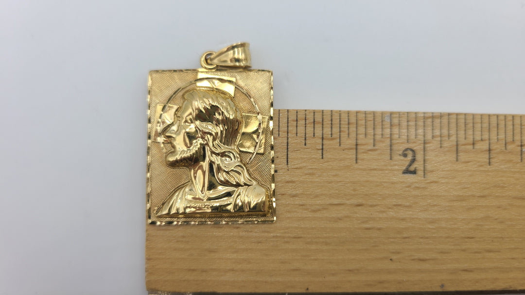 m679 Nice Unisex 14kt Yellow Gold Jesus and Bible Verse Pendant