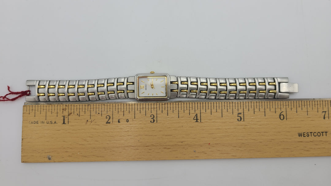 k986 Simple Ladies Two Tone Stainless Steel Seiko Quartz Wristwatch