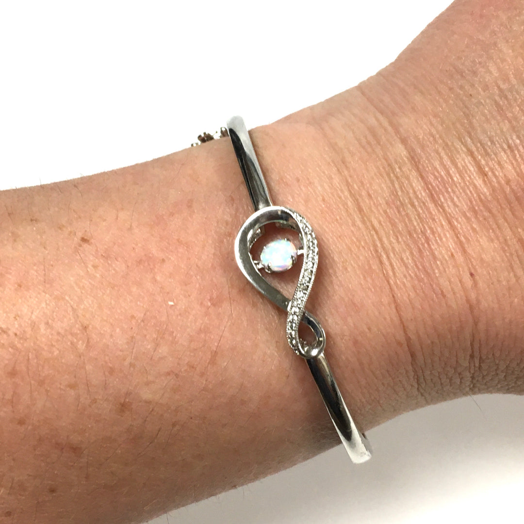 m742 Vintage Sterling Silver 10k White Gold White Opal Hinged Bangle Bracelet