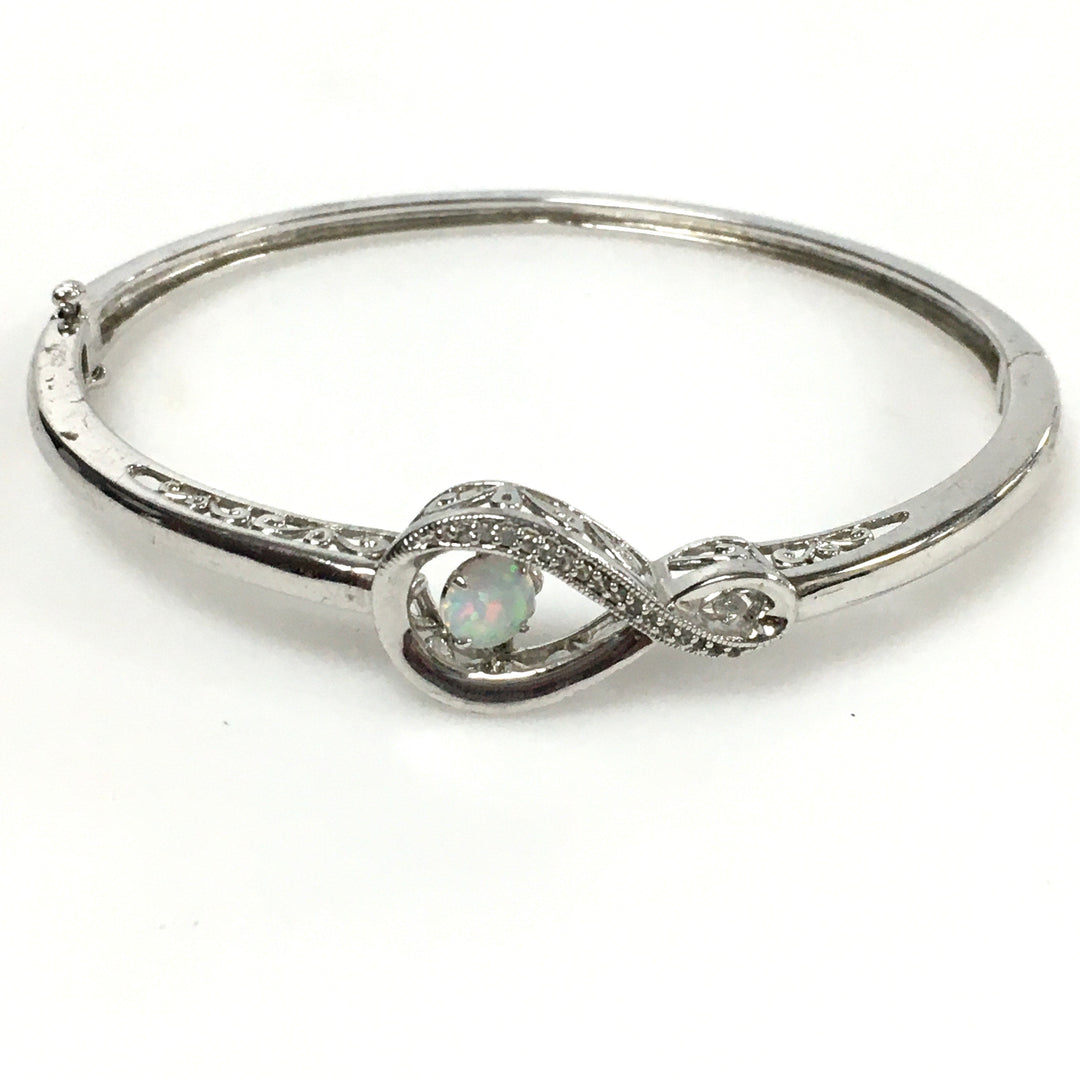 m742 Vintage Sterling Silver 10k White Gold White Opal Hinged Bangle Bracelet