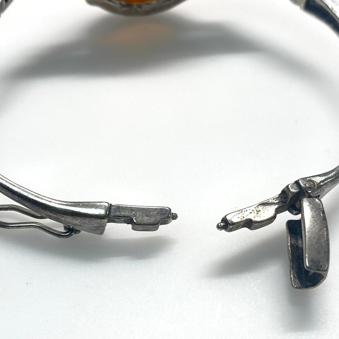 m745 Vintage Oval Natural Baltic Amber Leaf 925 Sterling Silver Bangle Bracelet