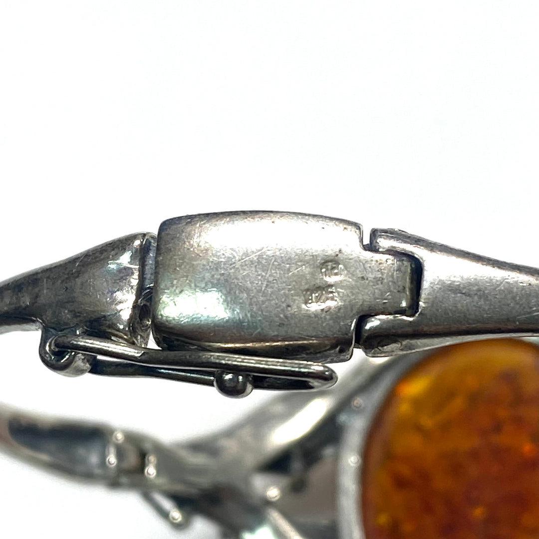 m745 Vintage Oval Natural Baltic Amber Leaf 925 Sterling Silver Bangle Bracelet
