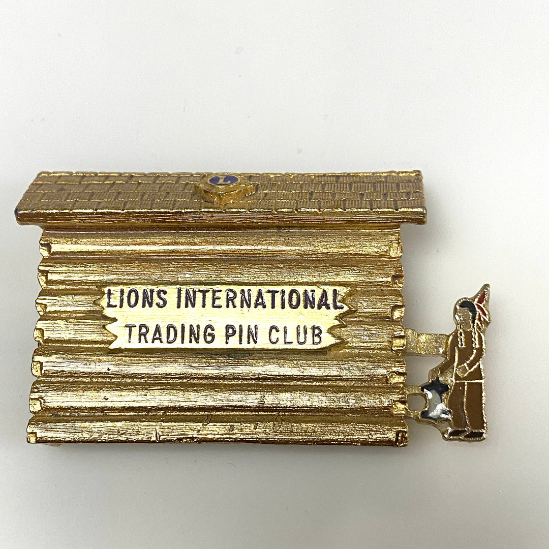 m748 Vintage Lions International Trading Pin Club (LITPC) Log Cabin Lapel Pin