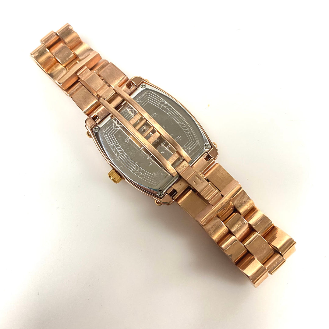 m749 Vintage Swiss Legend Quartz Stainless Gold Tone Tonneau Case Wrist Watch