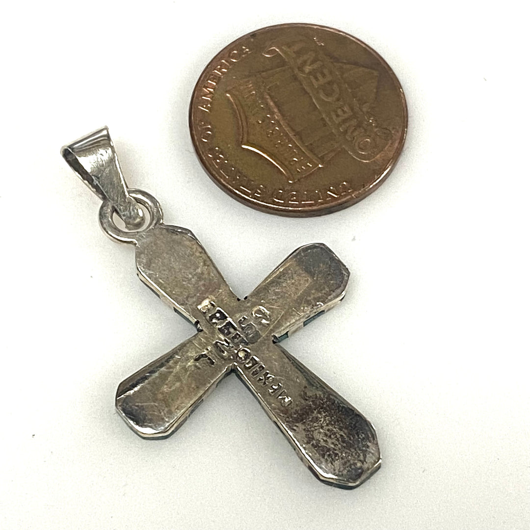 m763 Vintage Mexico Sterling Silver Cross Pendant Inlaid Oval Malachite Stone