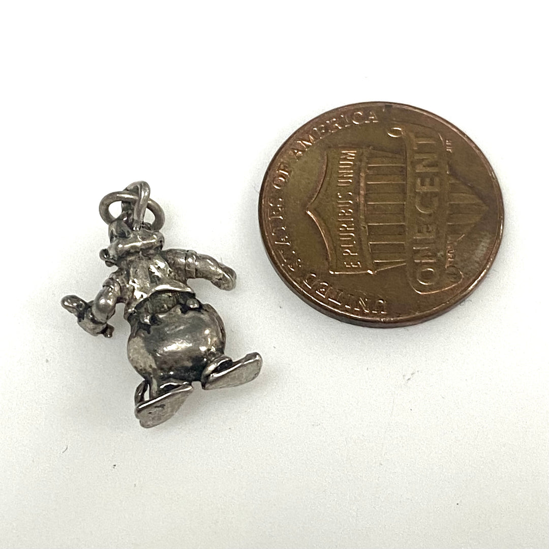 m769 Vintage Sterling Silver Cartoon Character Wally Walrus Bracelet Charm