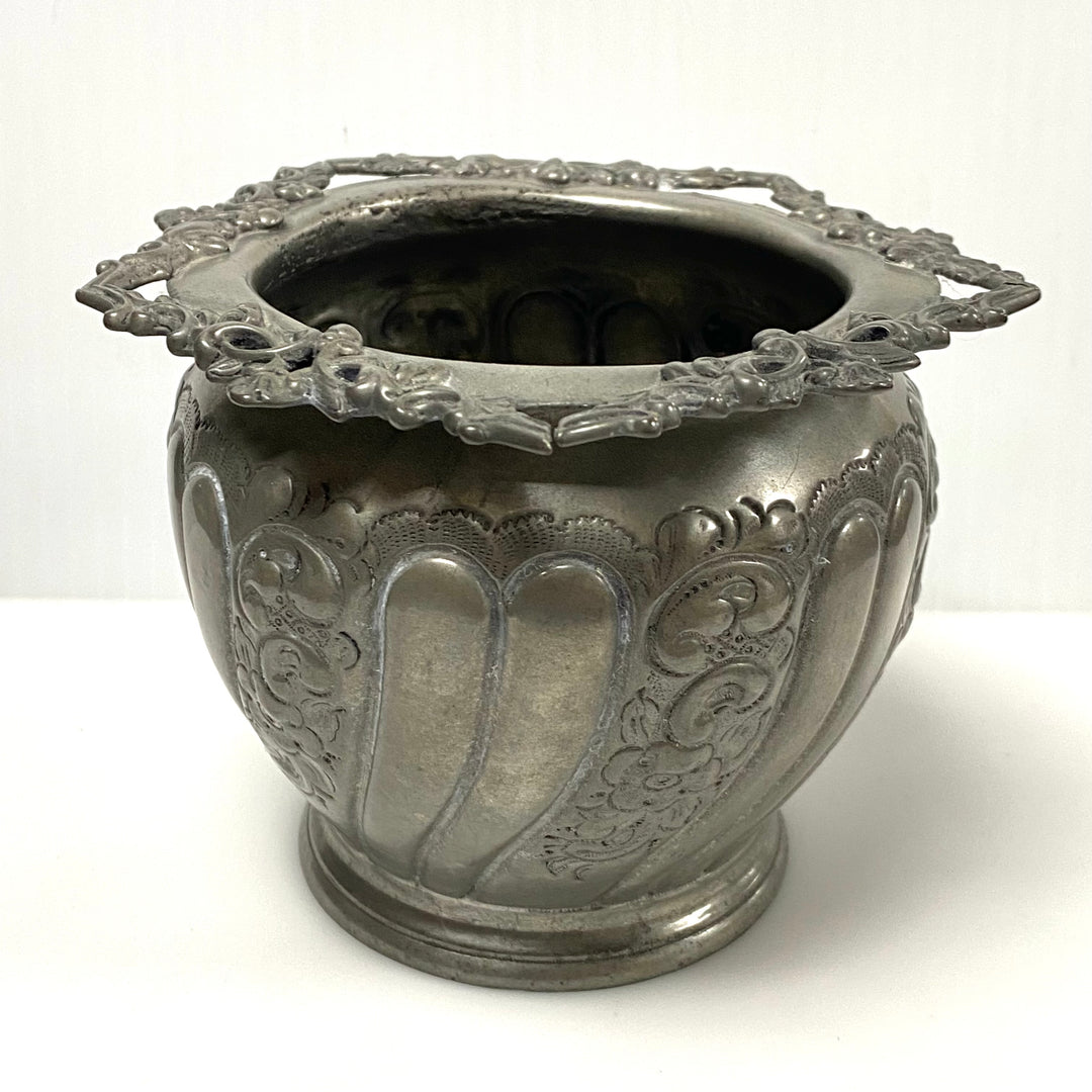 m771 Antique Charles Boardman Sheffield England Silver-plated Britannia Metal Container Vase