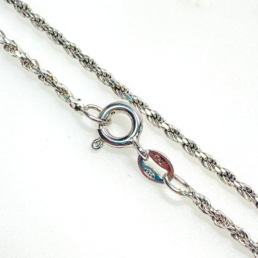m780 Vintage Sterling Silver 18" Twisted Chain Necklace Round Gemstone Pendant