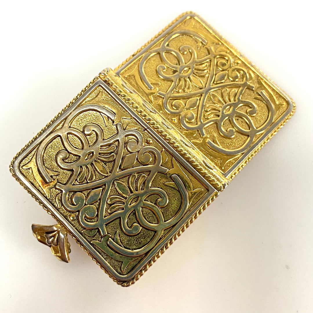 m790  Vintage 1971 Avon "Memory Book" Solid Perfume Compact Collectible Souvenir