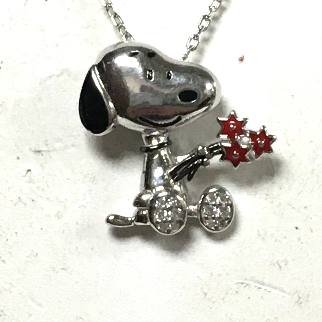m798  Sterling Silver 17" Necklace & Peanuts Snoopy Pendant Crystal-paved Feet