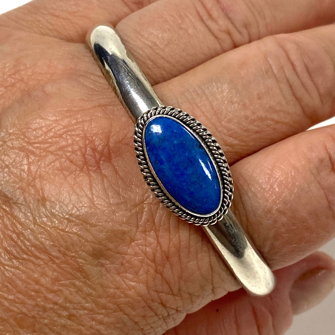 m811 Authentic Artie Yellowhorse Navajo Sterling Silver Gemstone Cuff Bracelet