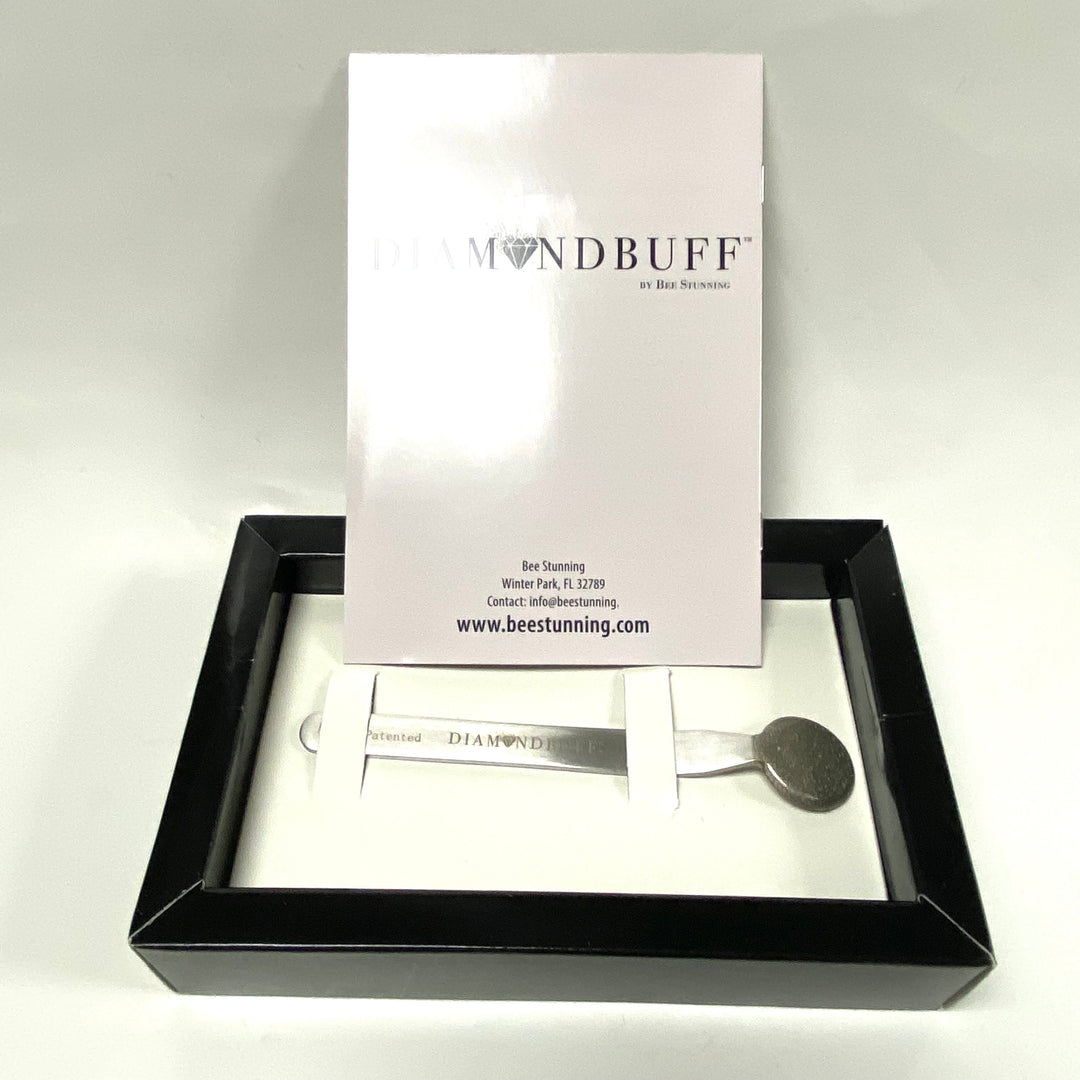 m817 DIAMONDBUFF microdermabrasion face exfoliator tool by Bee Stunning