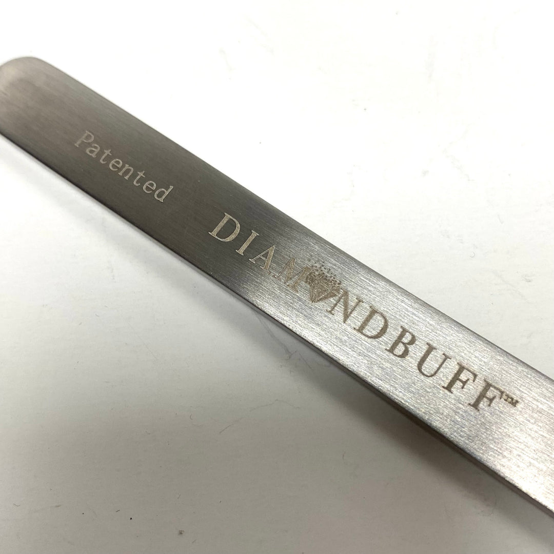 m817 DIAMONDBUFF microdermabrasion face exfoliator tool by Bee Stunning