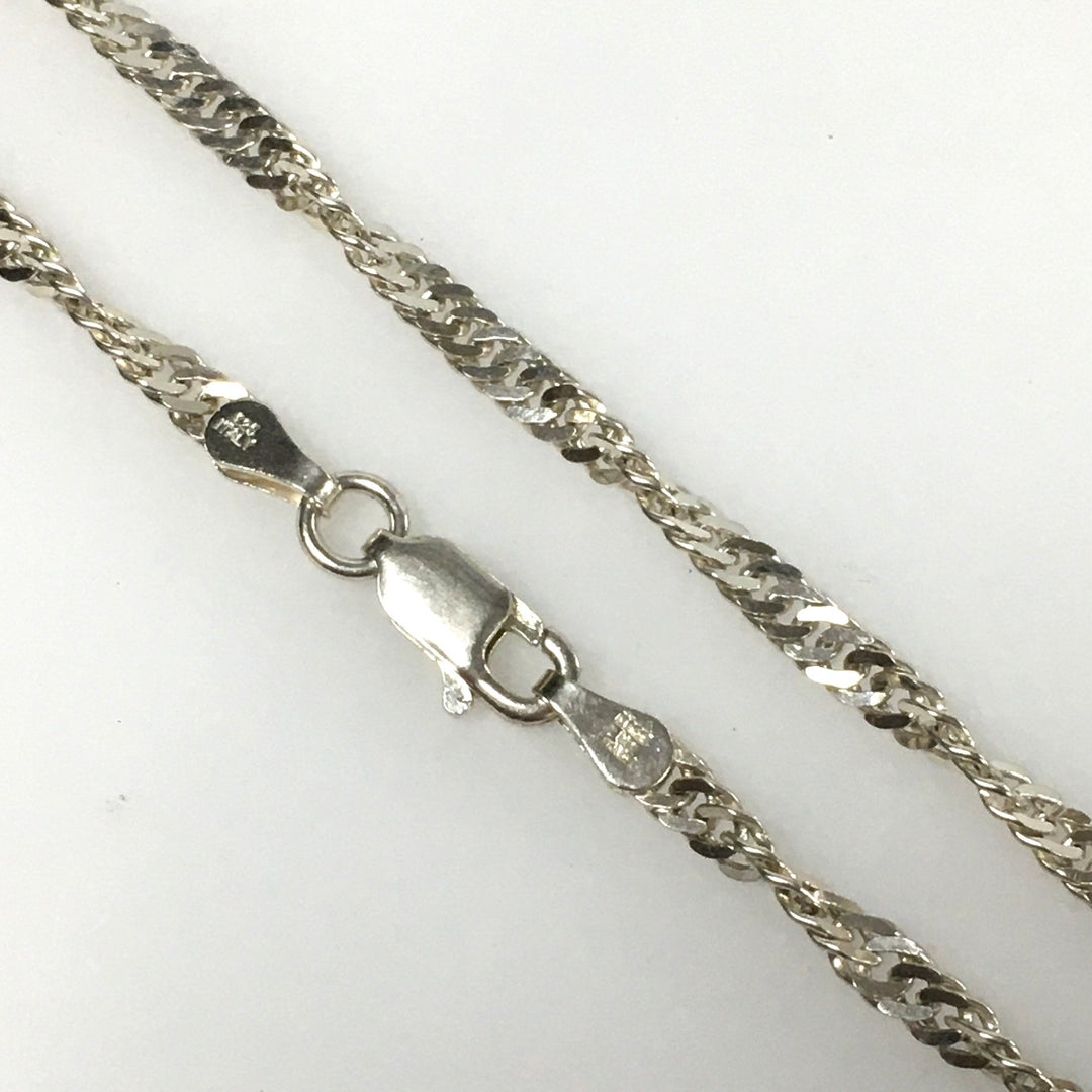 m827 Vintage Sterling Silver Infinity Loop Pendant 24" Twisted Chain Necklace