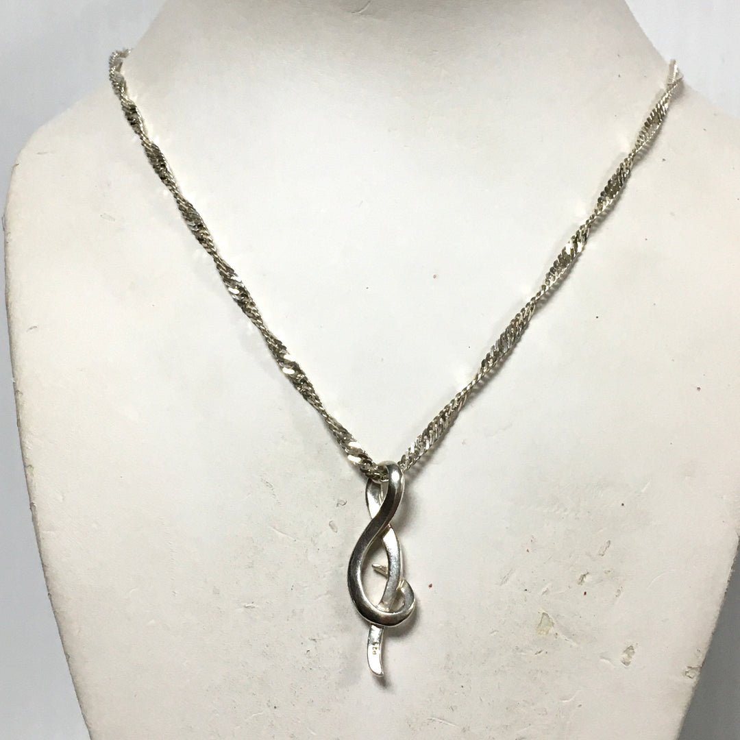 m827 Vintage Sterling Silver Infinity Loop Pendant 24" Twisted Chain Necklace