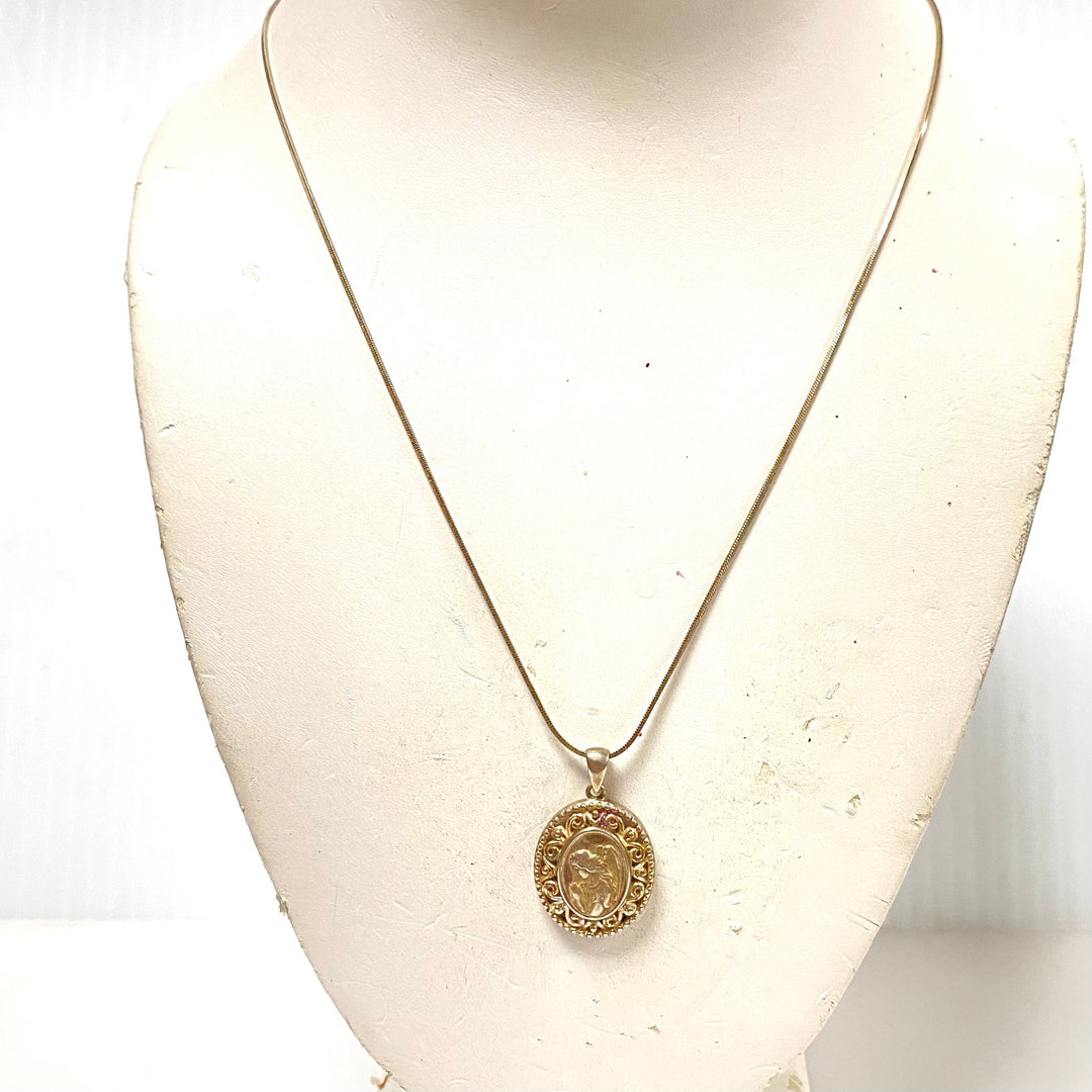 m828 Vintage Silver Plated Guardian Angel figure Pendant 18" Sterling Silver Chain Necklace