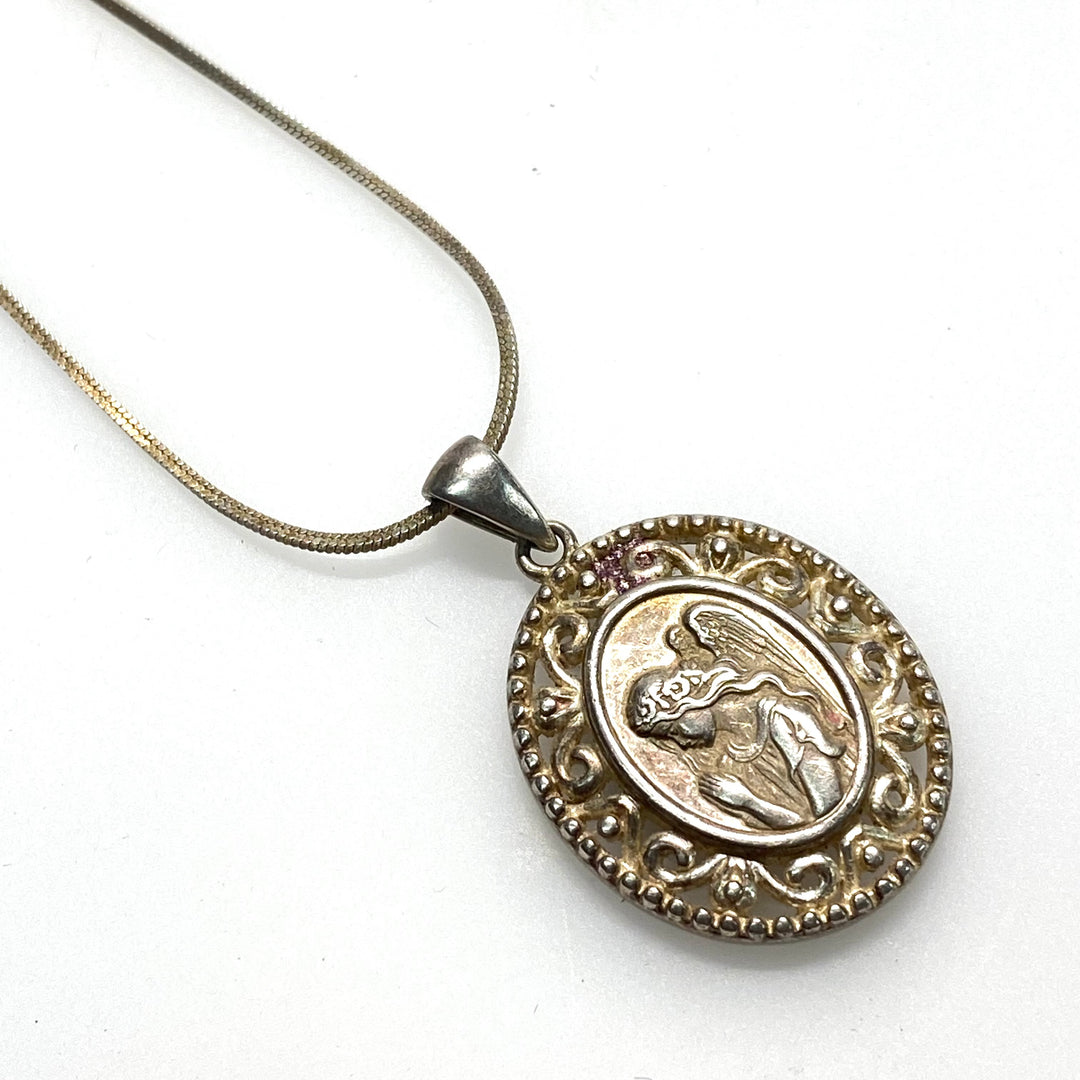m828 Vintage Silver Plated Guardian Angel figure Pendant 18" Sterling Silver Chain Necklace
