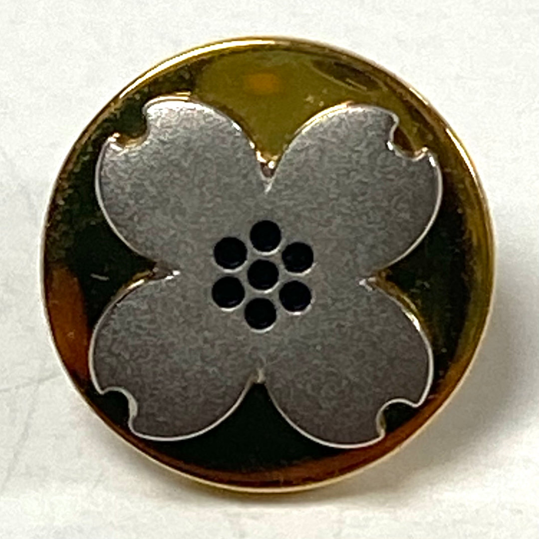 m835 Vintage Two-tone 10K Gold Flower Lapel Pin Button Dogwood or Cherry Blossom