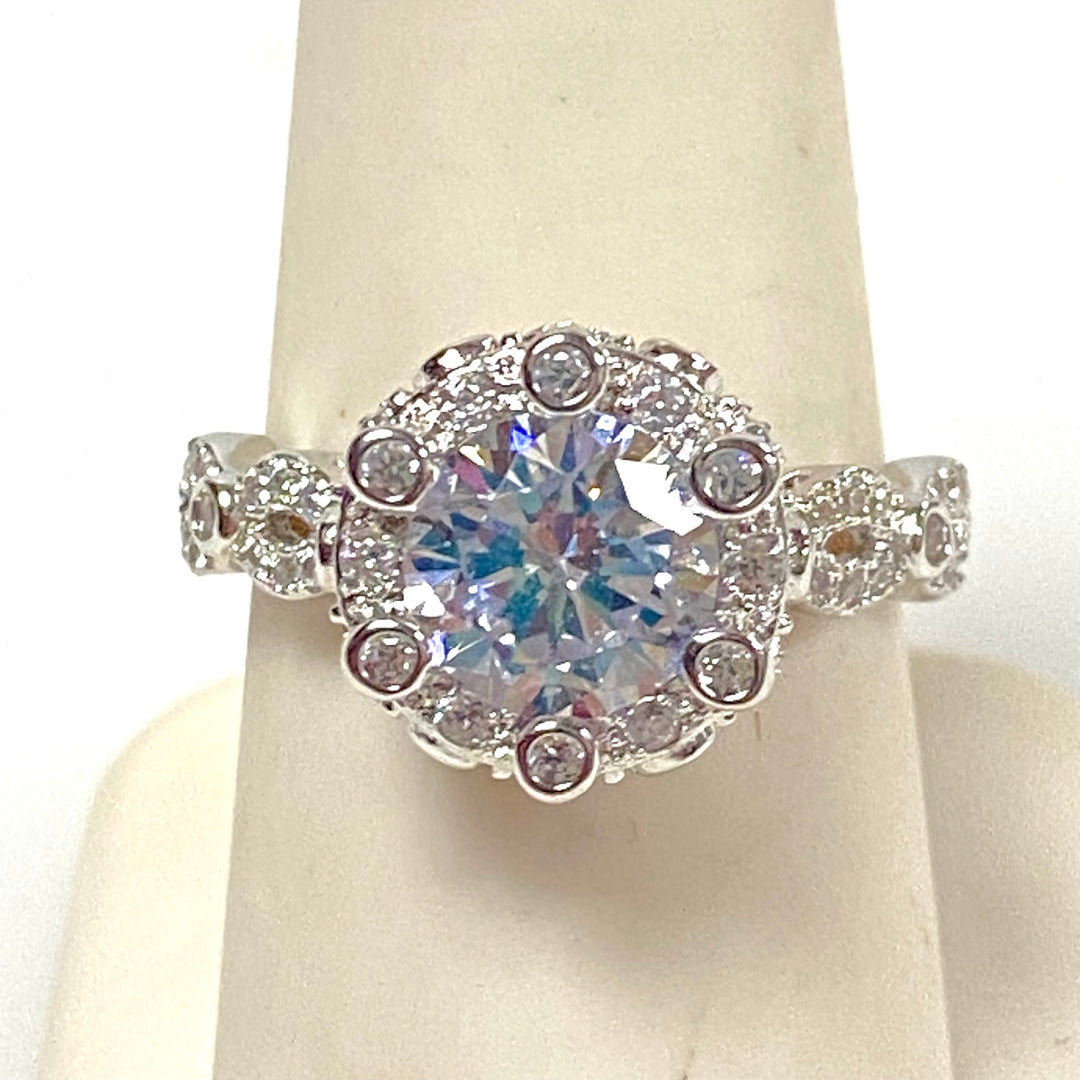 m849 Sterling Silver 925 Round Brilliant-cut Center Stone with Halo Border Sz 8