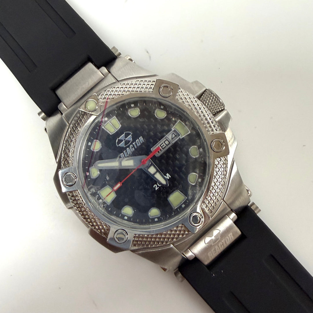 m856 Reactor Men's Meltdown Wrist Watch Style #72801 Black Carbon Fiber Pattern