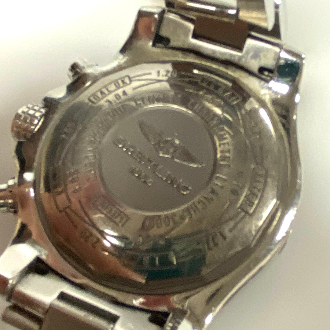 m873 Breitling Super Avenger II Model A13371 Chronograph Stainless Wrist Watch