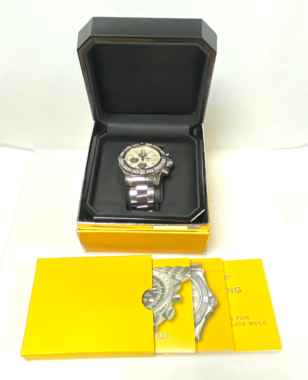 m873 Breitling Super Avenger II Model A13371 Chronograph Stainless Wrist Watch