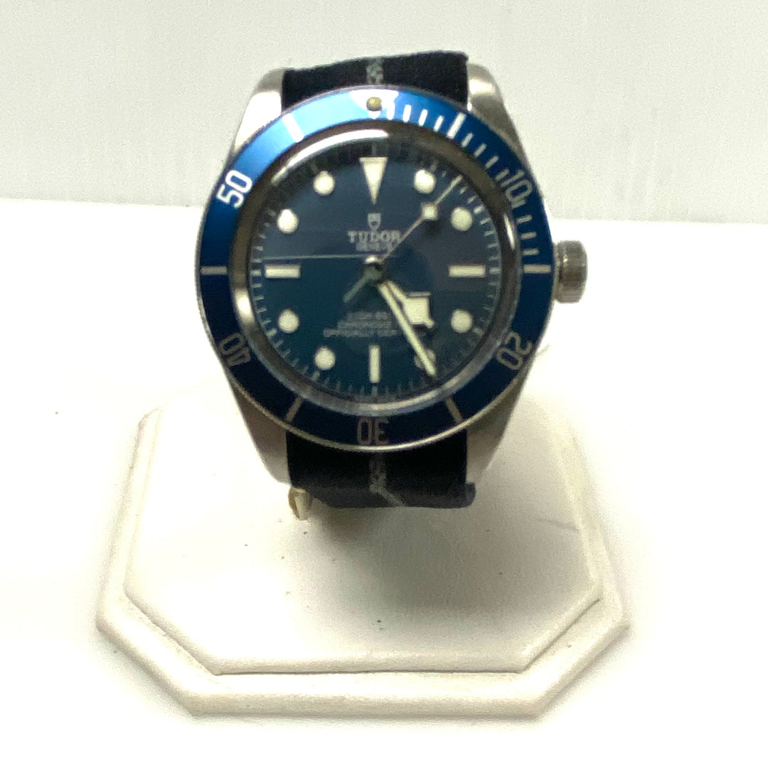 m876 Tudor Black Bay Fifty-Eight Modern Classic Diver Blue Dial Men Wrist Watch