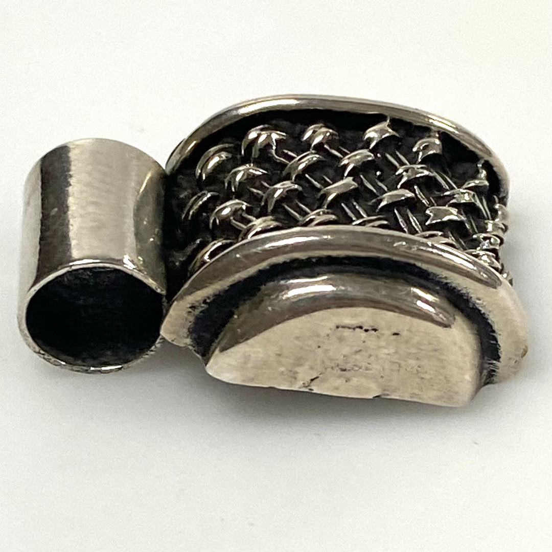 m877 Vintage Sterling Silver 925 Woven Basket Texture Design Pendant