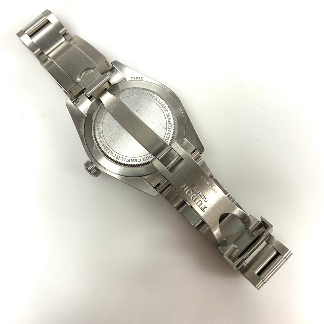 m883 Tudor Ranger 79950 "Dune White" Domed Dial 39mm Stainless Men's Wrist Watch