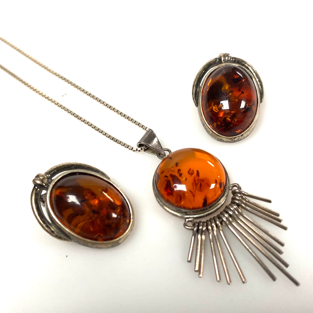 m910 Vintage Baltic Amber Cabochons Silver Fringe Accents Necklace Earrings Set