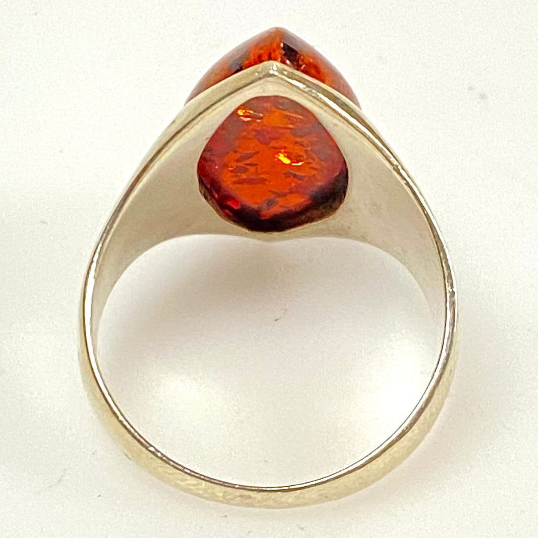 m913 Vintage Sterling Silver Marquise-cut Cognac Baltic Amber Cabochon Ring Sz 8