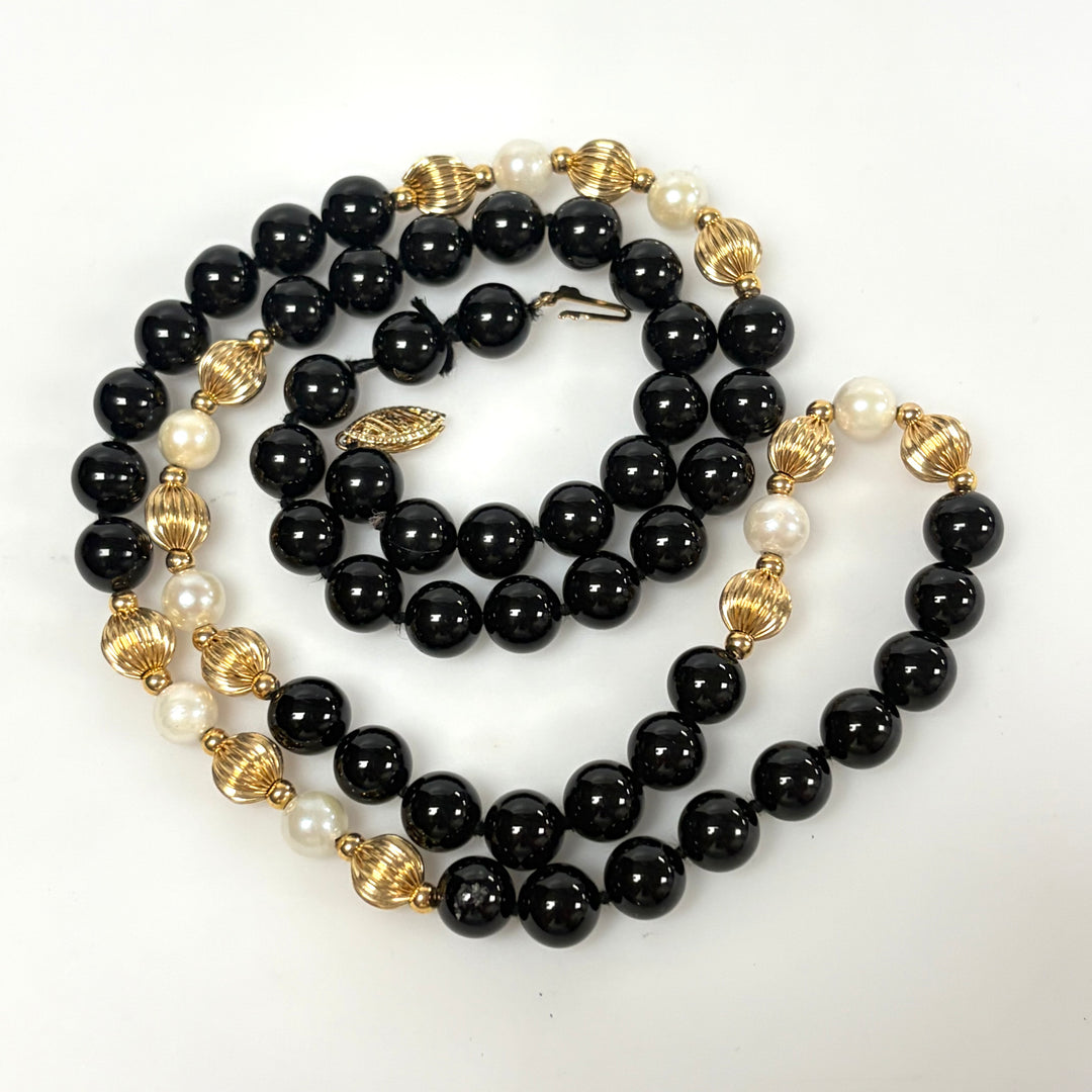 m917 Vintage Black Onyx 14K Yellow Gold Pearl 7mm Round Beads Necklace 24" Long