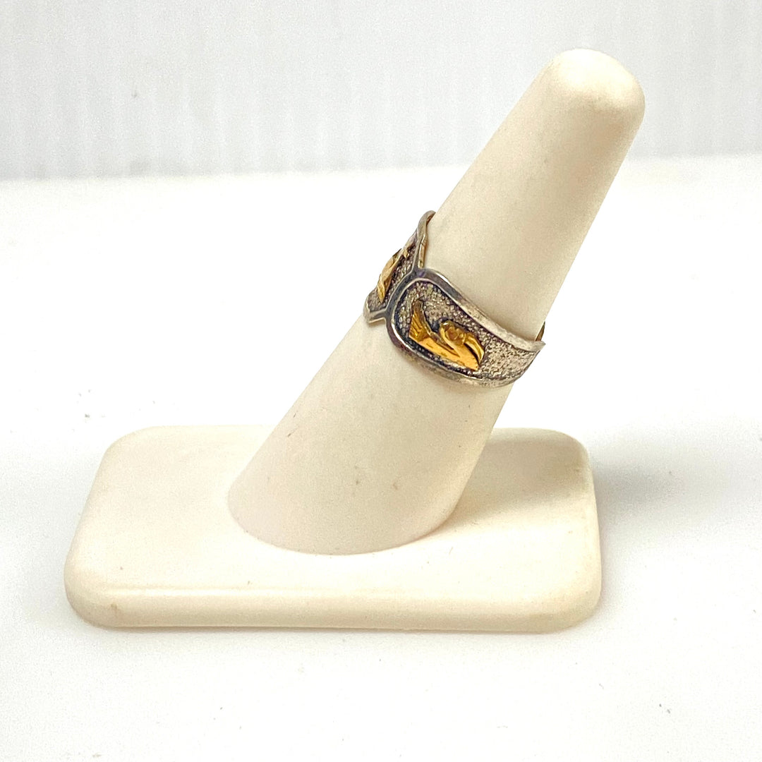 m938 Vintage Sterling Silver 18K Gold Adjustable Bypass Style Band Ring Size 6.5