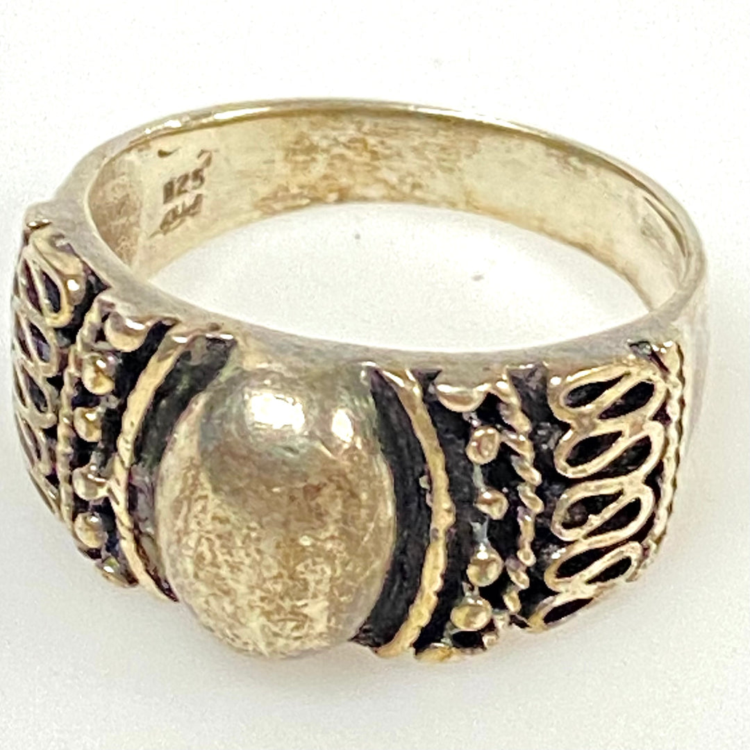 m939 Vintage Sterling Silver Bali-style Cigar Oxidized Band Ring Size 8.5